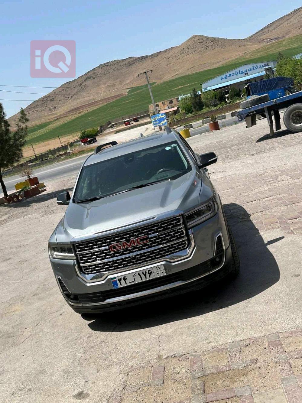 GMC Acadia
